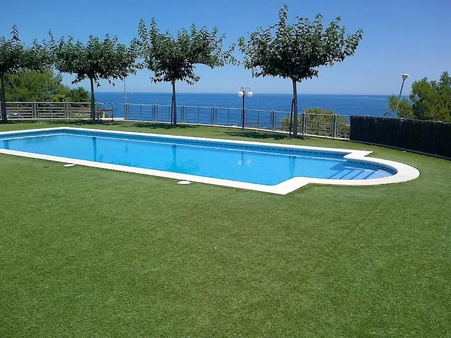Residence Avec Piscine Face A La Mer, 1Ere Ligne Llanca Apartment